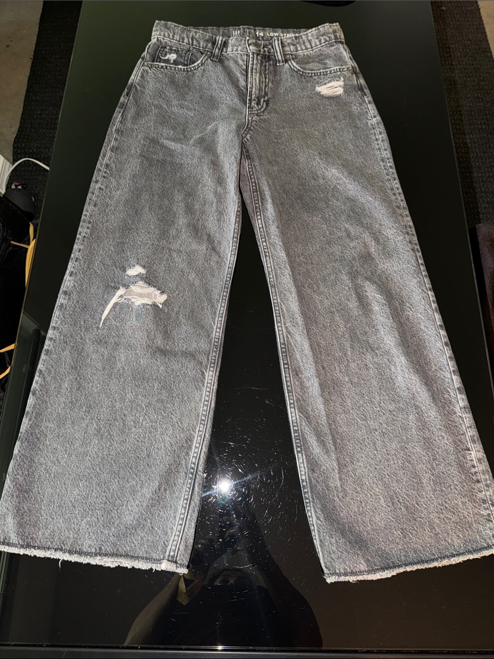 GAP Distressed Wide-Leg Jeans - Gray